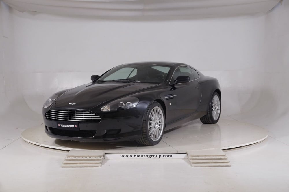 Aston Martin DB9 usata a Torino