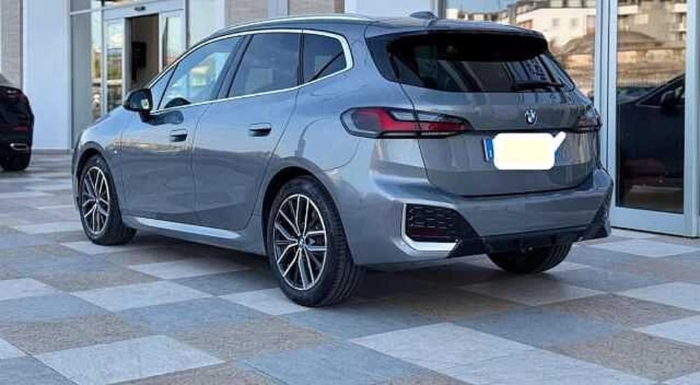 BMW Serie 2 Active Tourer usata a Napoli (2)