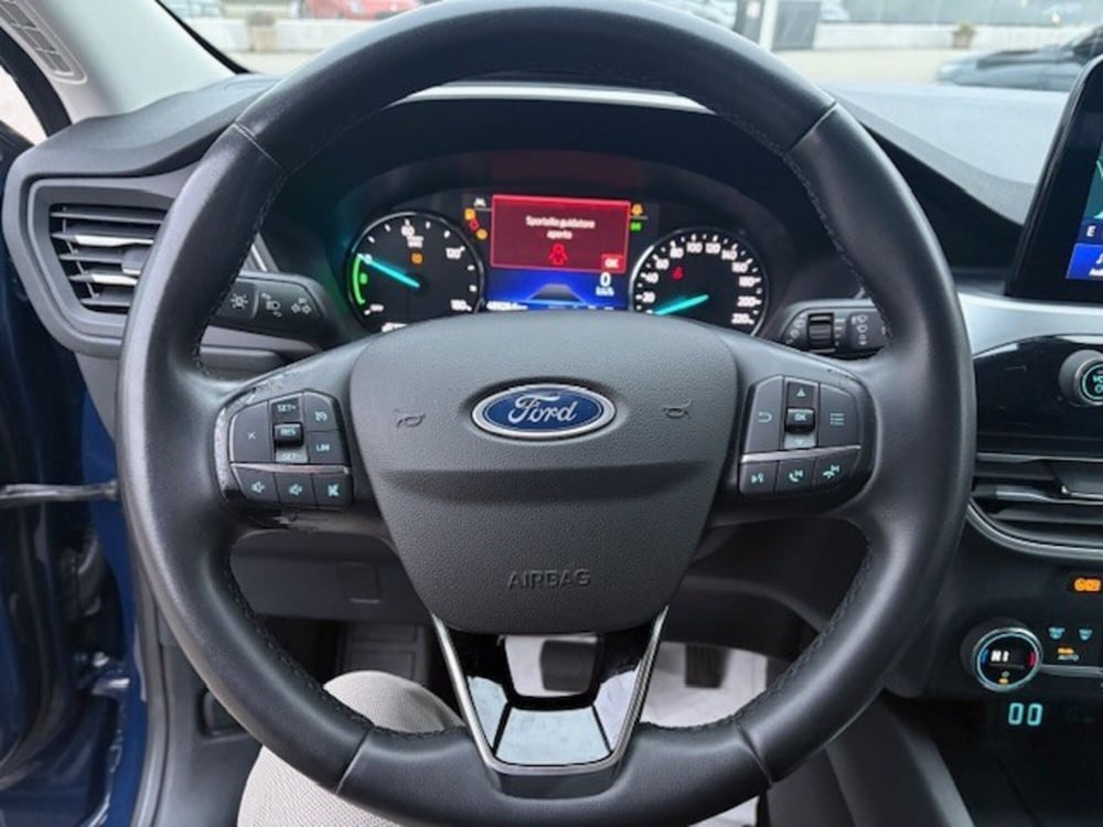 Ford Kuga usata a Varese (17)