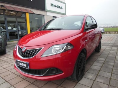 Lancia Ypsilon 0.9 TwinAir 5 porte Metano Ecochic Silver  del 2021 usata a San Martino Siccomario