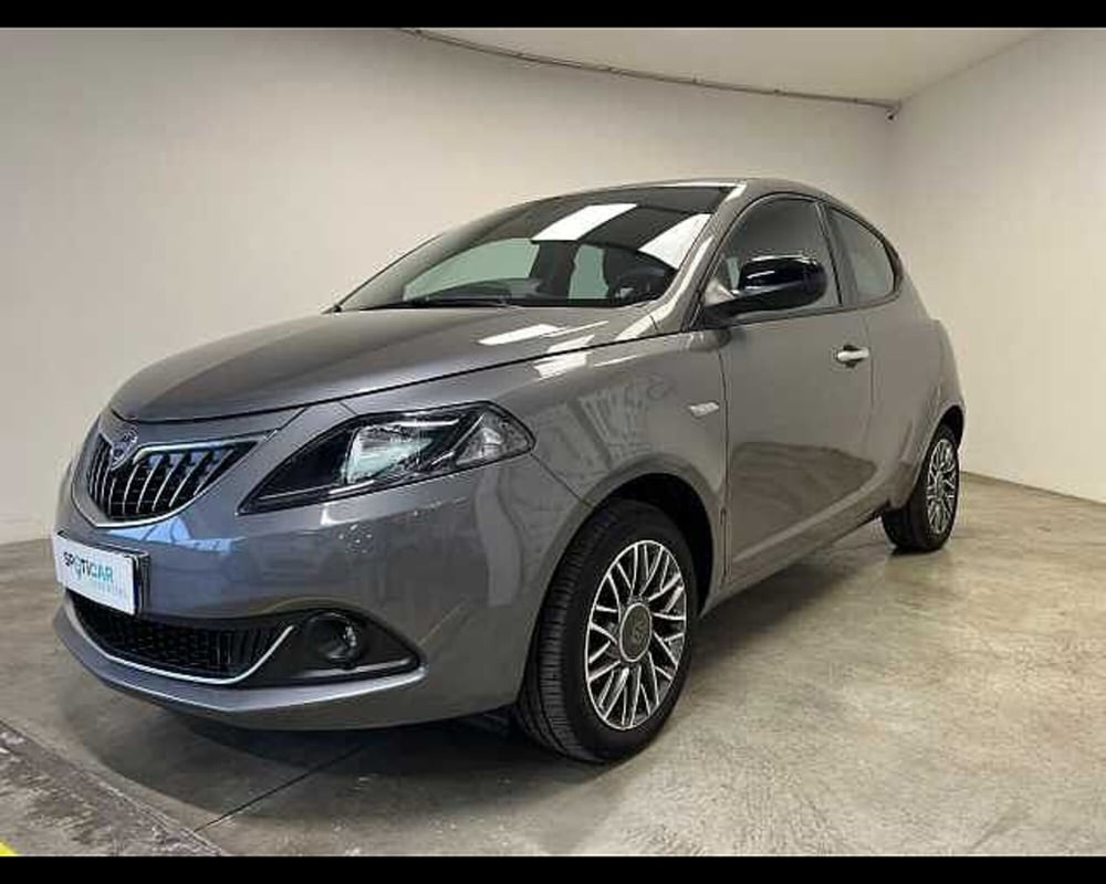 Lancia Ypsilon usata a Milano