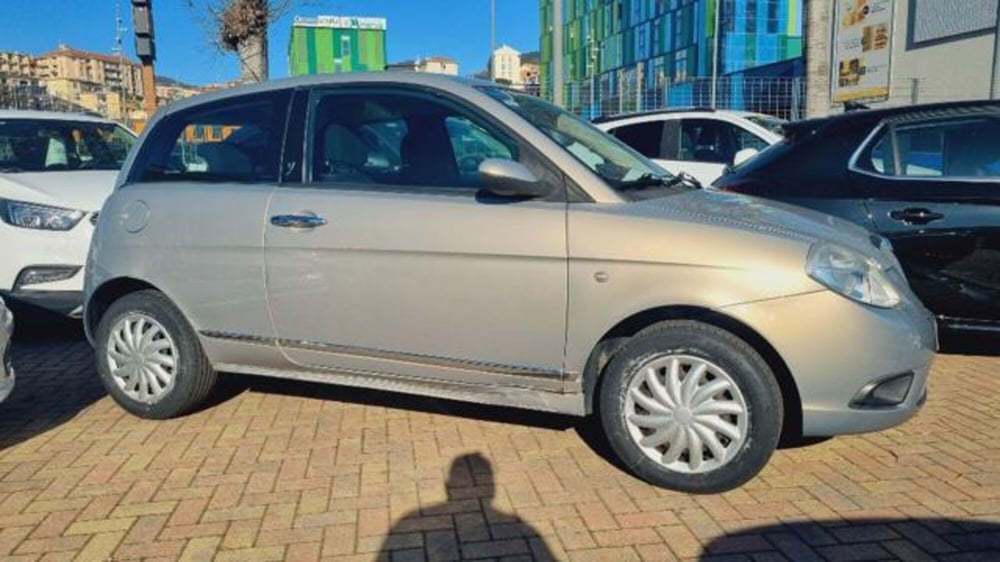 Lancia Ypsilon usata a Savona (3)