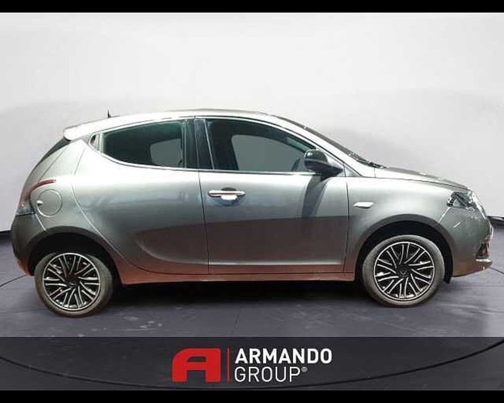 Lancia Ypsilon usata a Cuneo (4)