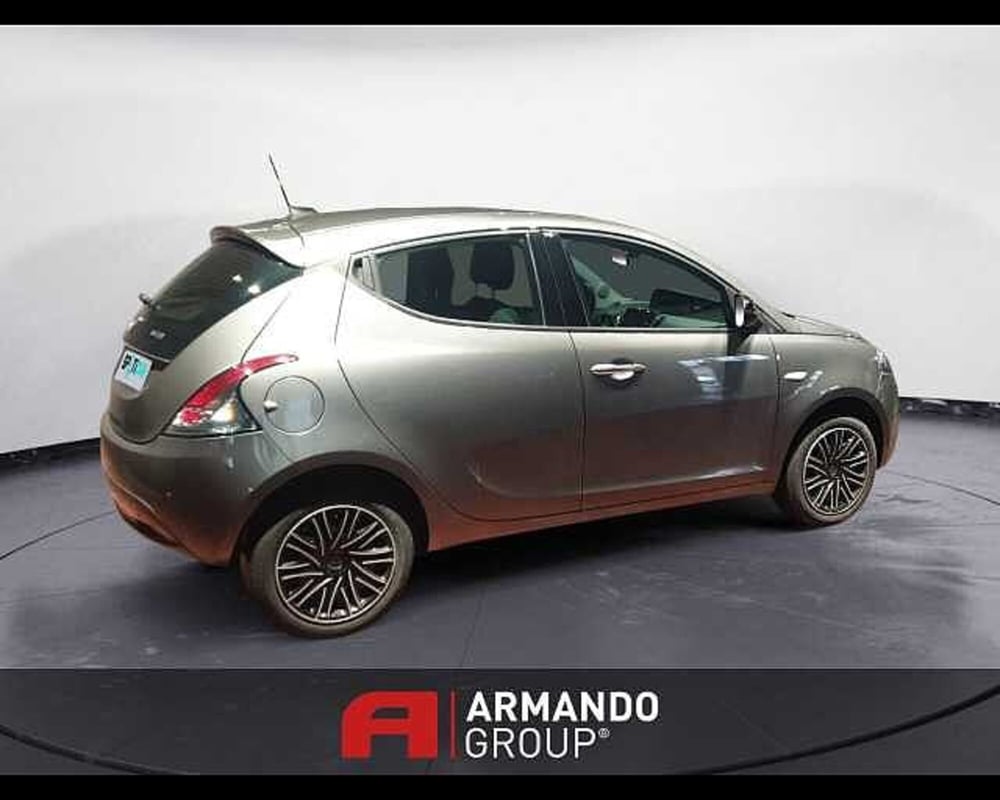 Lancia Ypsilon usata a Cuneo (5)