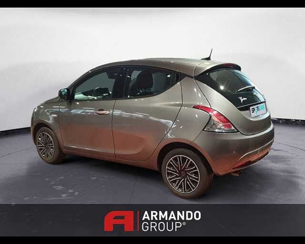 Lancia Ypsilon usata a Cuneo (9)