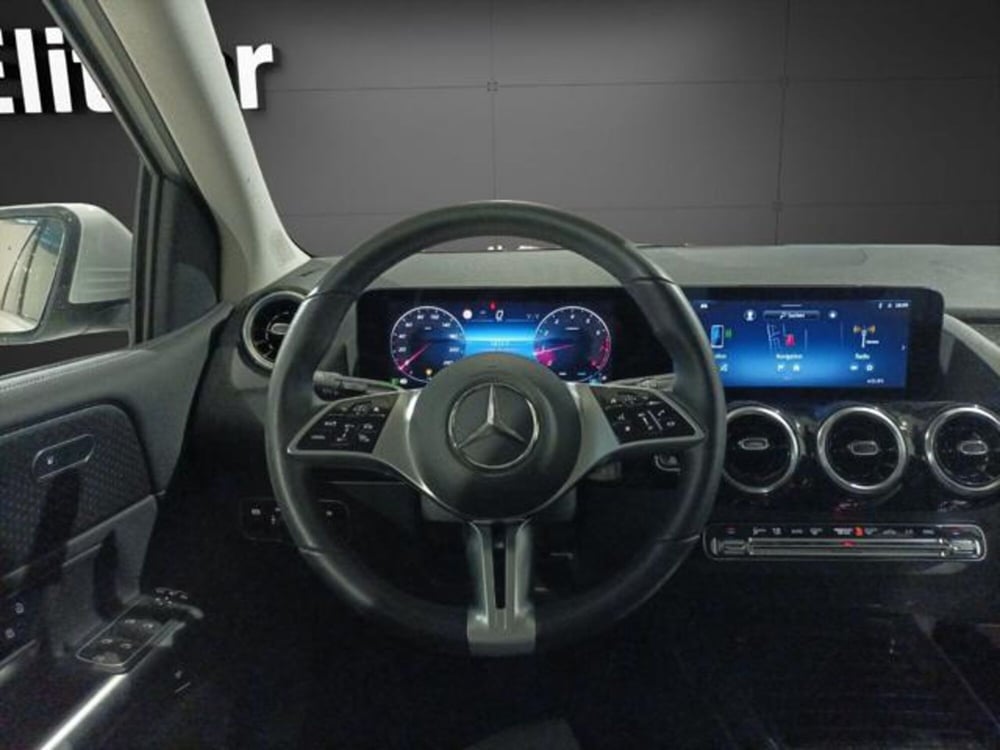 Mercedes-Benz Classe B usata a Milano (13)