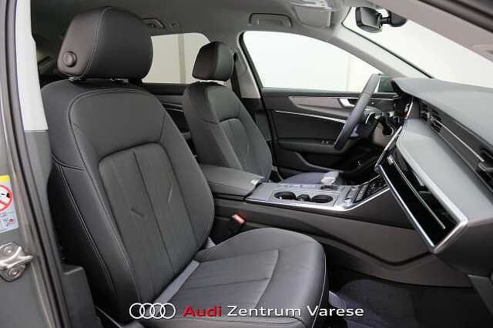 Audi Q4 nuova a Varese (6)