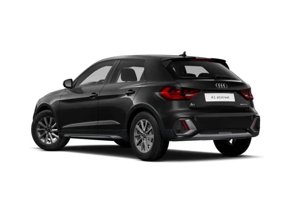 Audi A1 allstreet nuova a Novara (3)