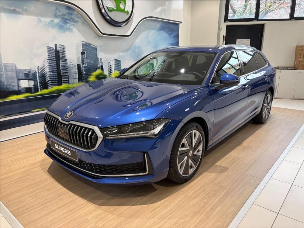 Skoda Superb Station Wagon nuova a Monza e Brianza