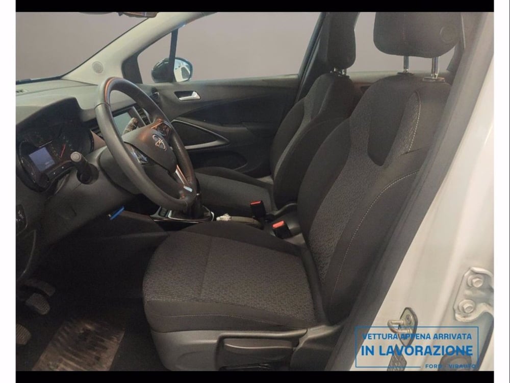 Opel Crossland X usata a Catania (12)