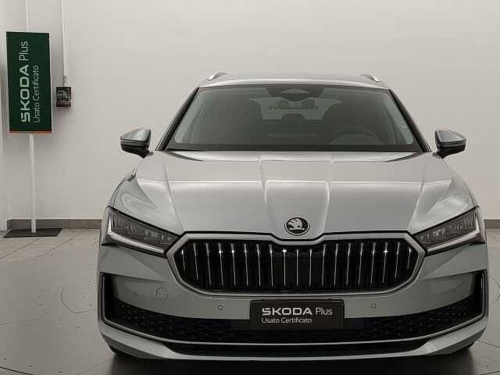 Skoda Superb usata a Varese (2)