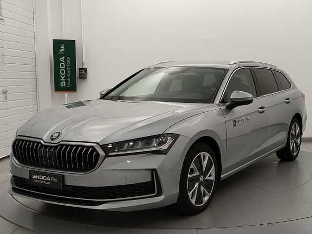 Skoda Superb usata a Varese