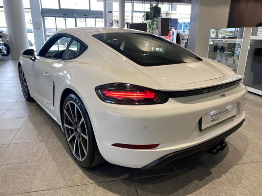 Porsche 718 Cayman  usata a Livorno (7)