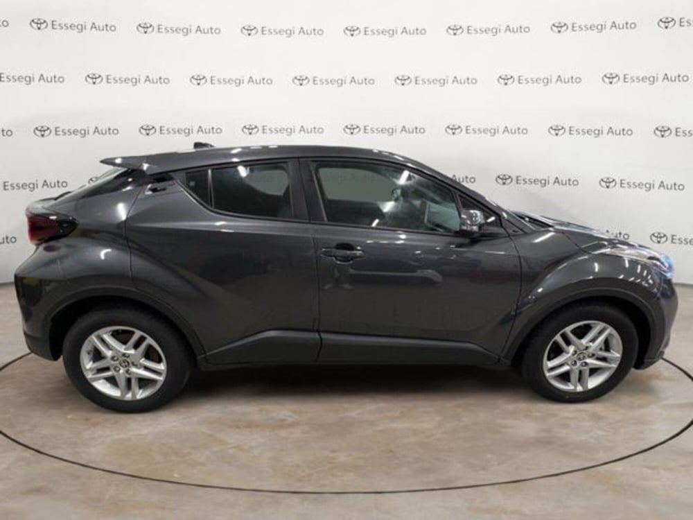 Toyota Toyota C-HR usata a Vercelli (14)