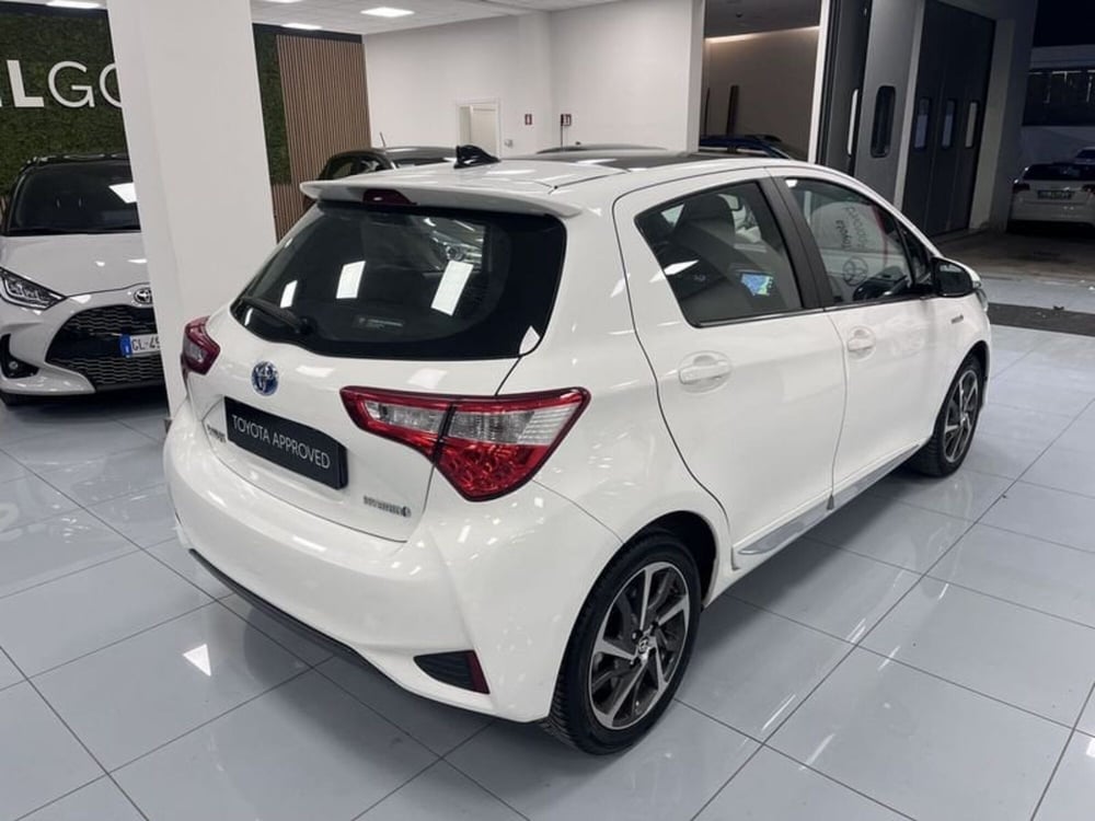 Toyota Yaris usata a Prato (4)