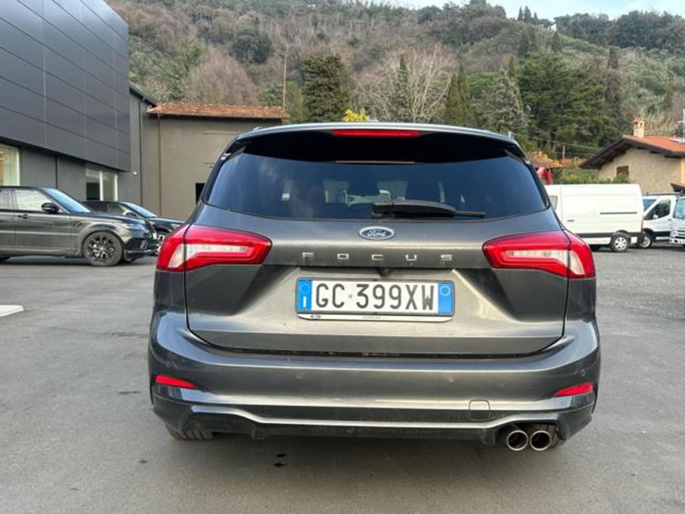 Ford Focus Station Wagon usata a Lucca (4)