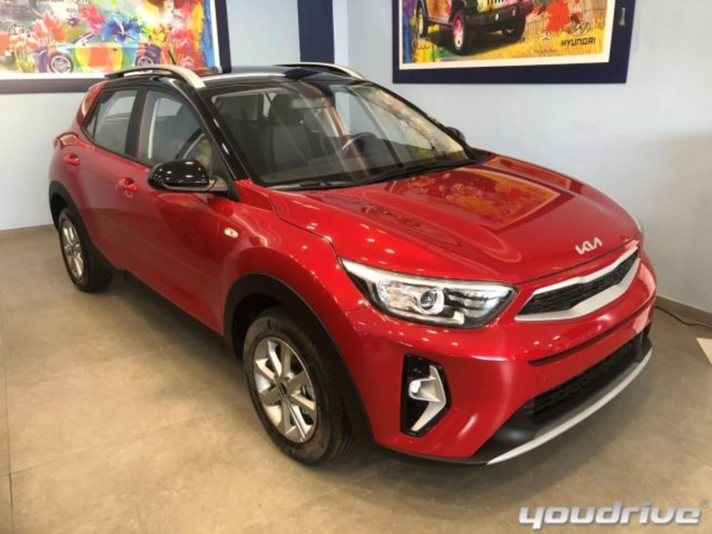 Kia Stonic nuova a Napoli (2)