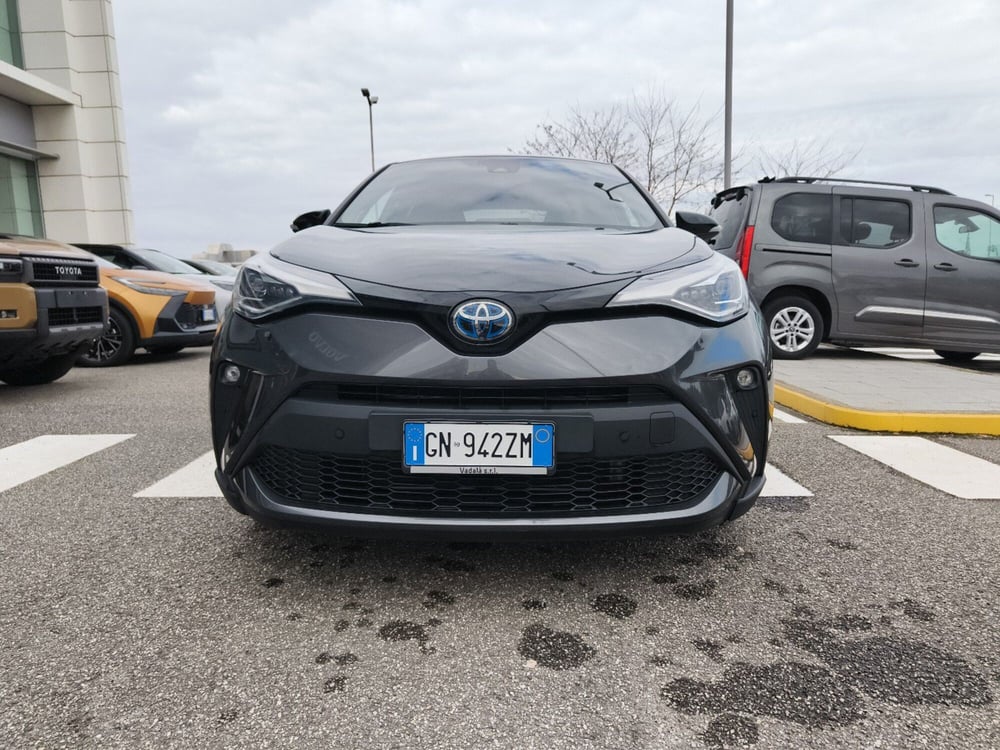 Toyota Toyota C-HR usata a Reggio Calabria (5)