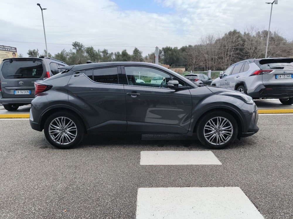 Toyota Toyota C-HR usata a Reggio Calabria (8)