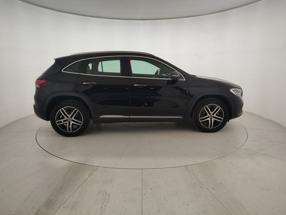 Mercedes-Benz GLA SUV usata a Alessandria (5)