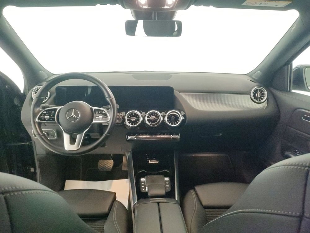 Mercedes-Benz GLA SUV usata a Alessandria (8)