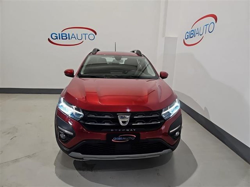 Dacia Sandero usata a Palermo (2)