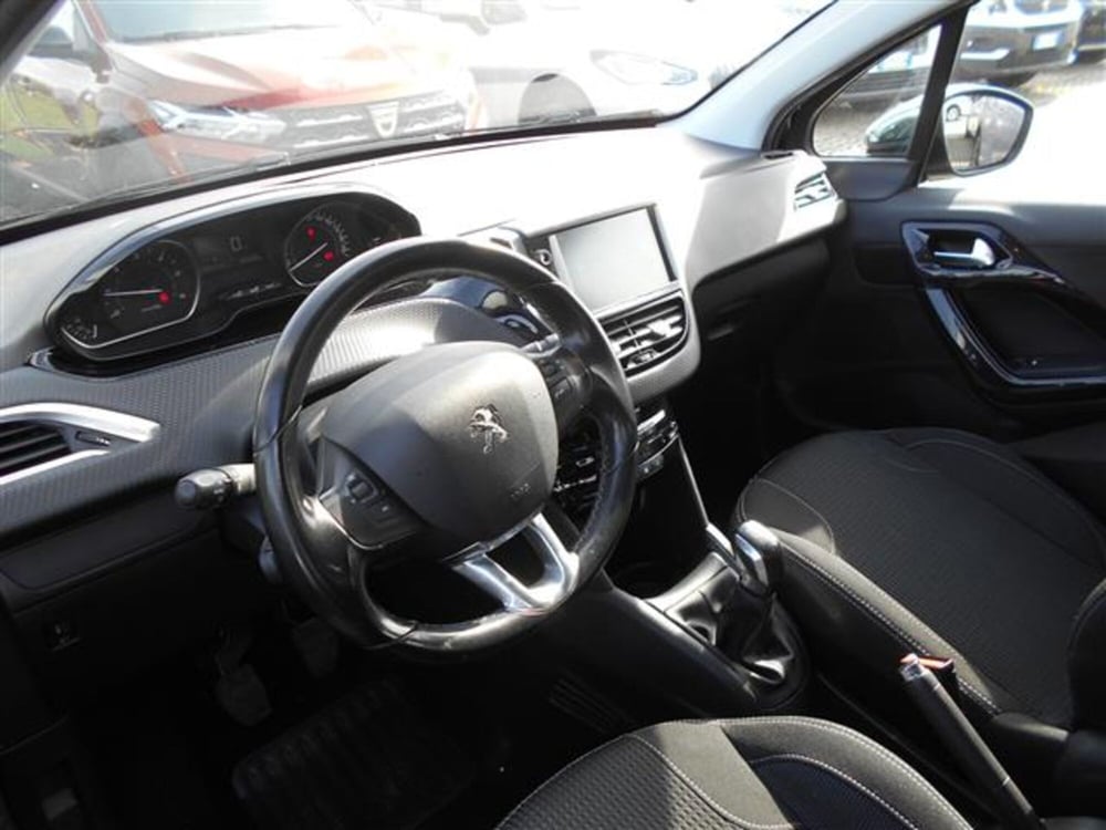 Peugeot 208 usata a Firenze (8)