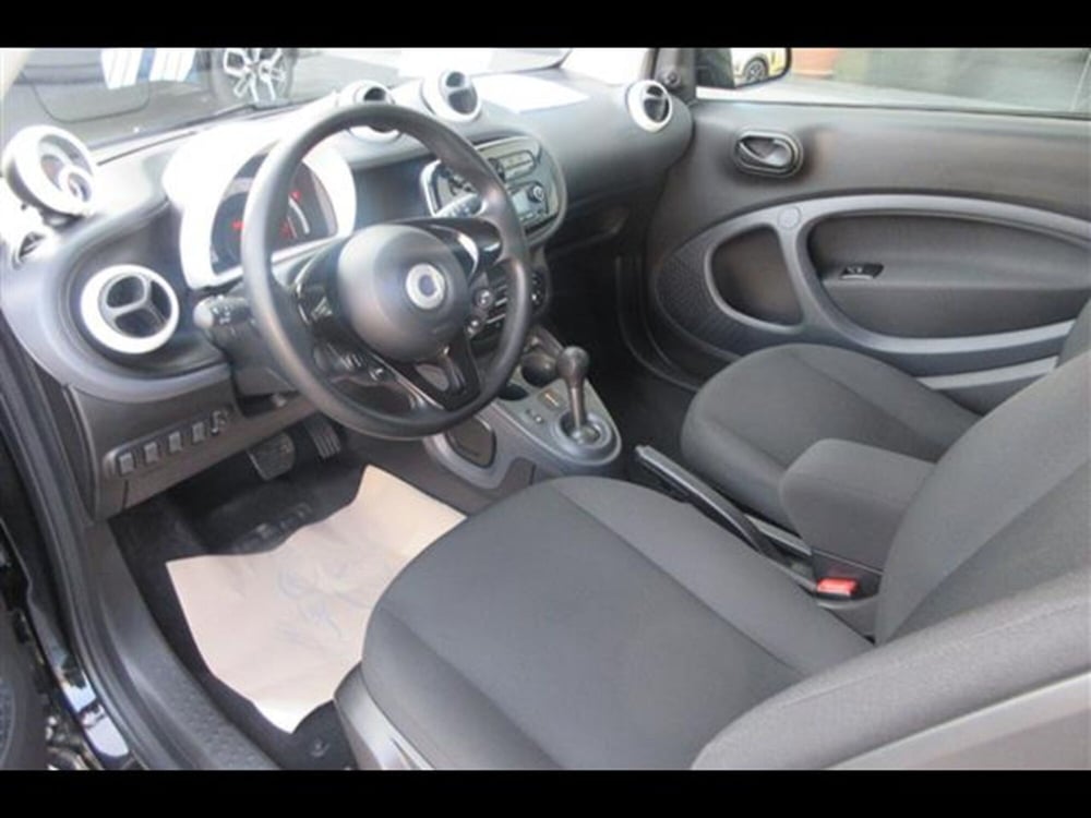 smart Fortwo usata a Vicenza (7)