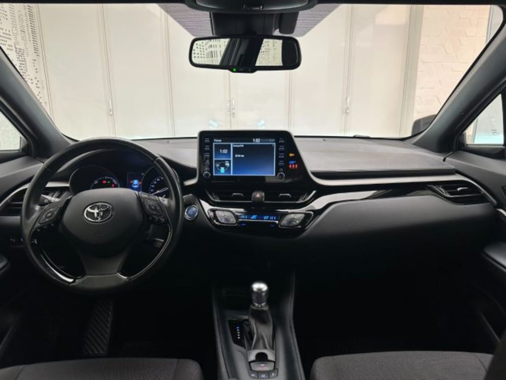 Toyota Toyota C-HR usata a Cuneo (12)