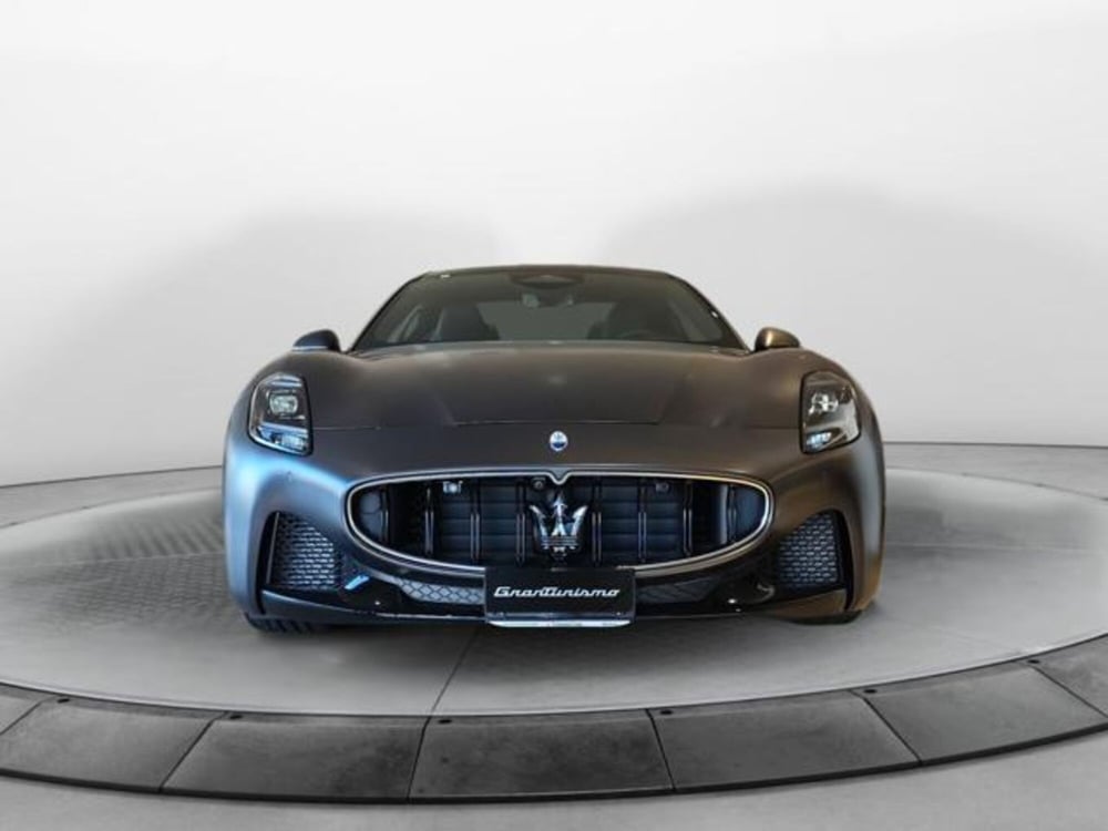 Maserati Granturismo nuova a Modena (17)