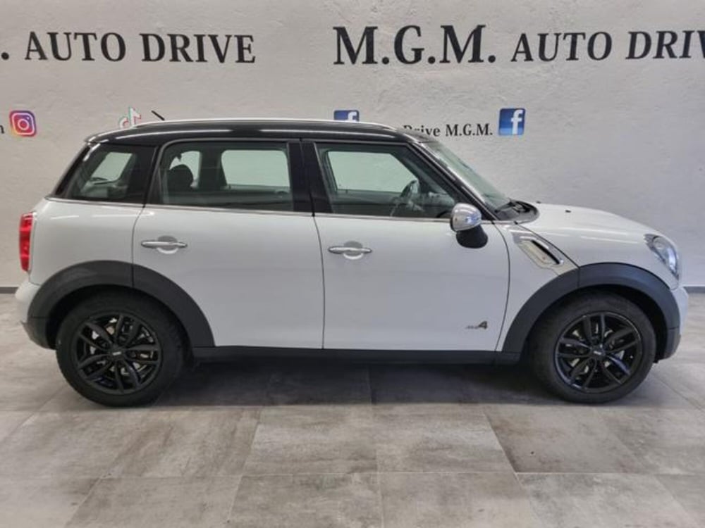 MINI Mini Countryman usata a Como (4)