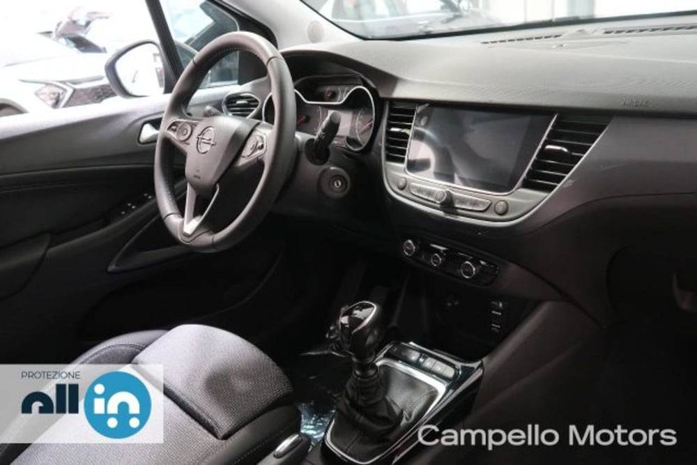 Opel Crossland nuova a Venezia (11)