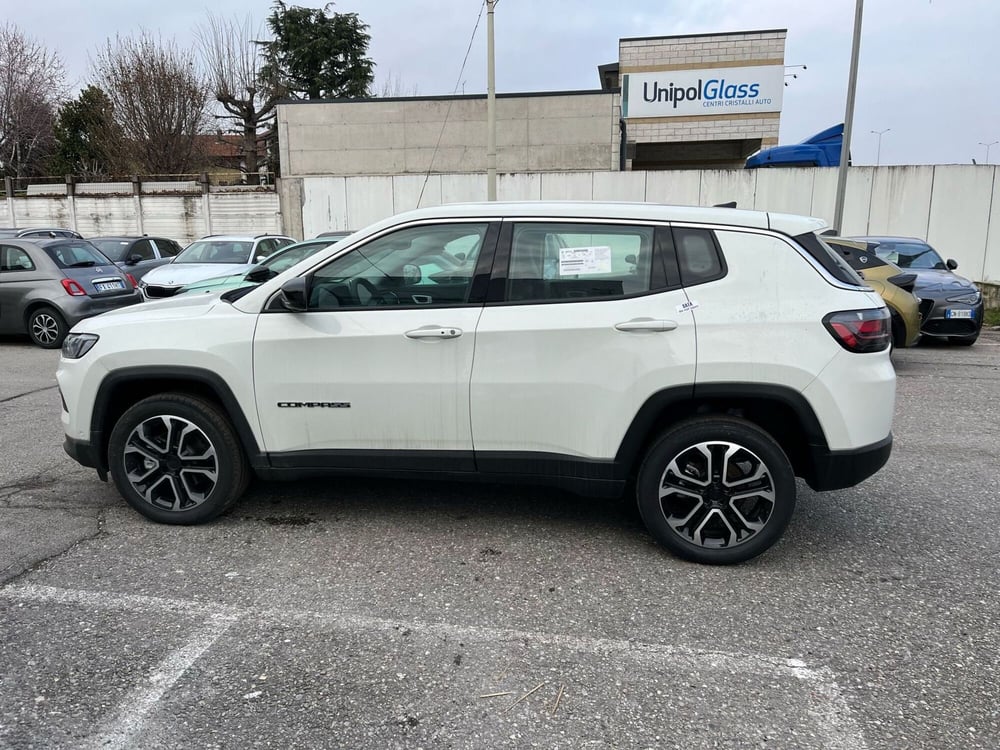 Jeep Compass nuova a Milano (5)