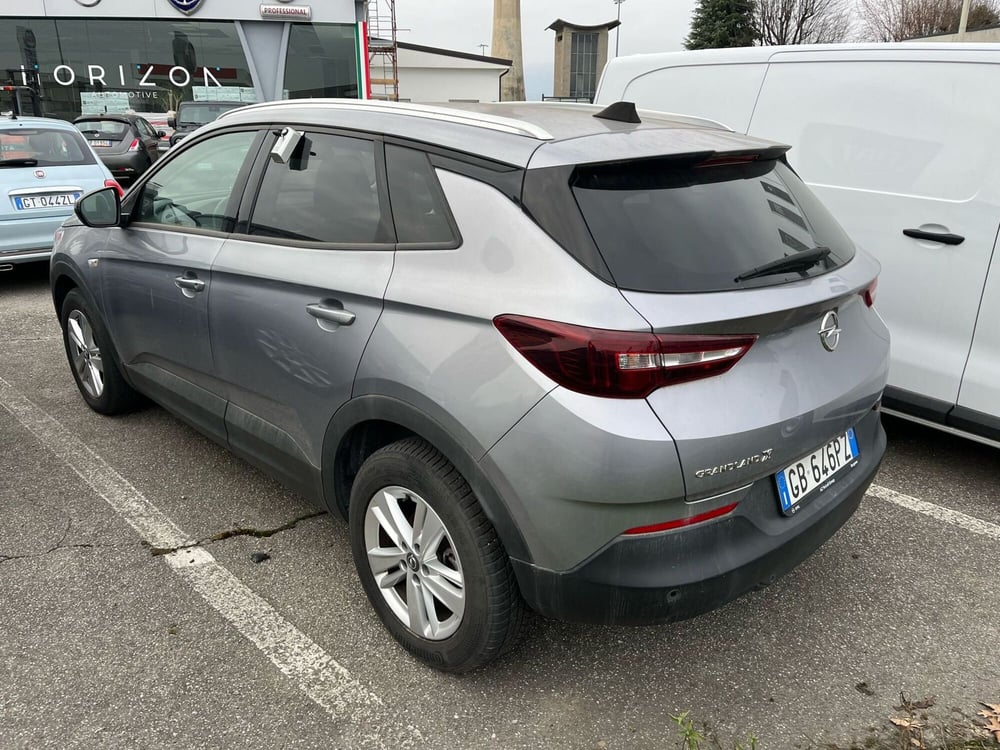 Opel Grandland X usata a Milano (6)