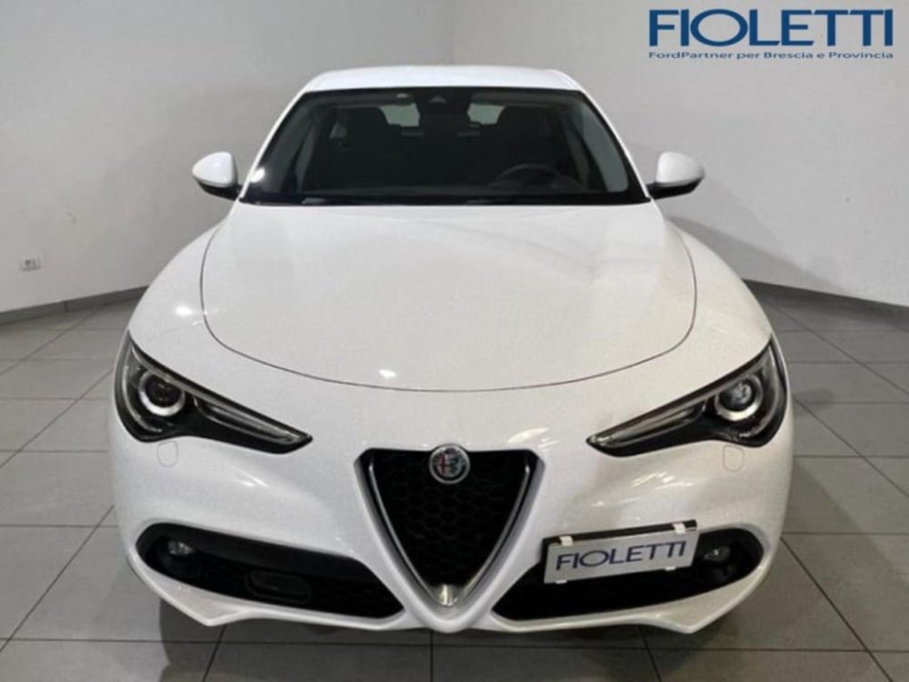 Alfa Romeo Stelvio usata a Brescia (7)