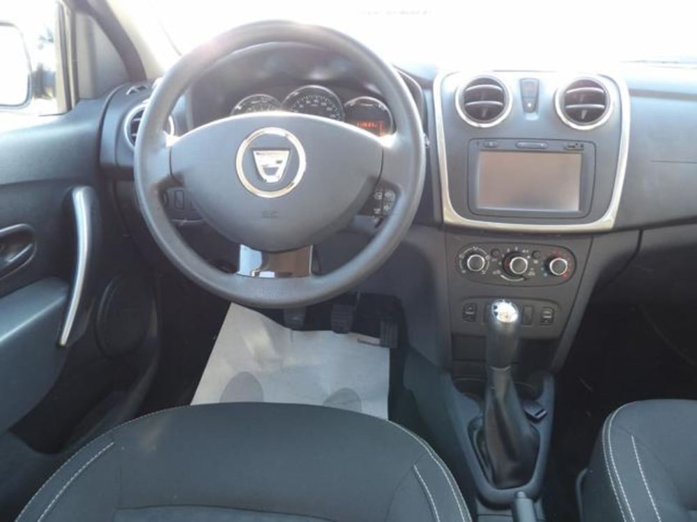 Dacia Sandero usata a Treviso (13)