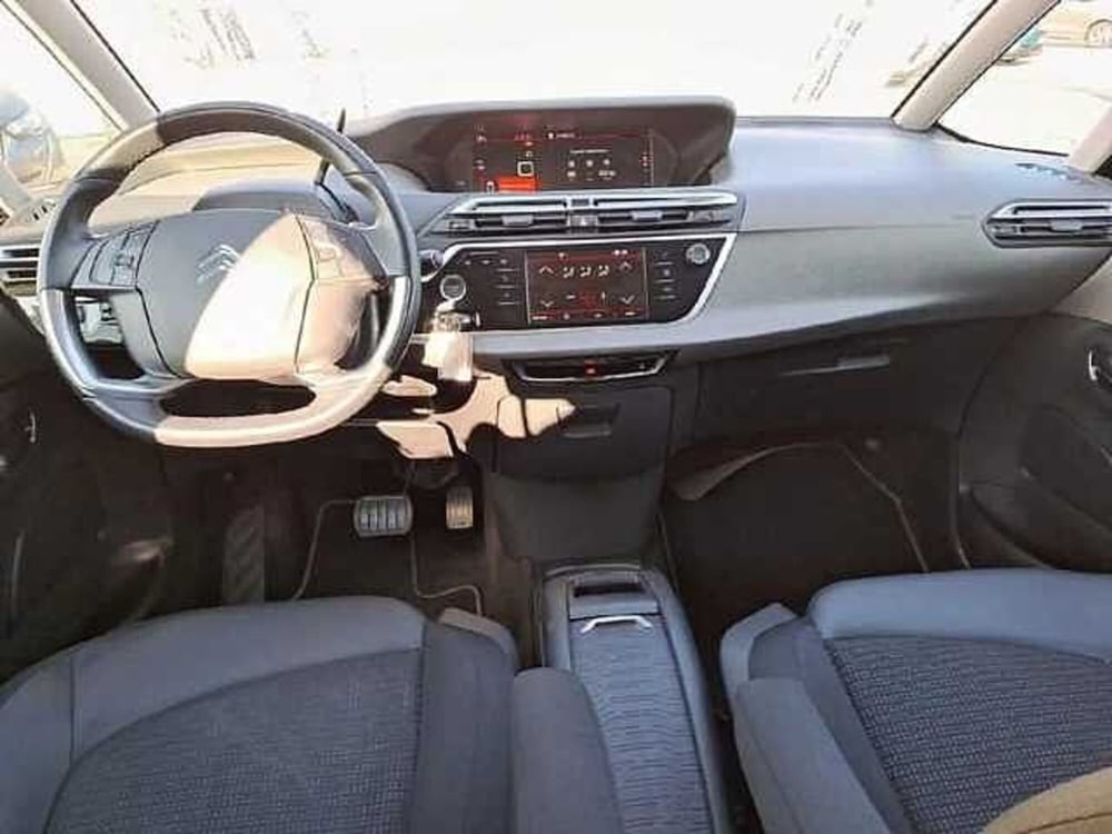 Citroen Grand C4 SpaceTourer usata a Roma (9)