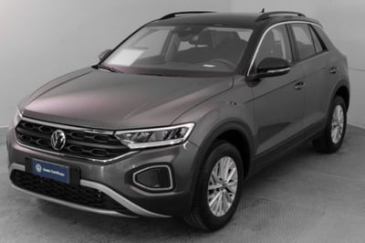 Volkswagen T-Roc 1.5 tsi Life dsg del 2024 usata a Paruzzaro