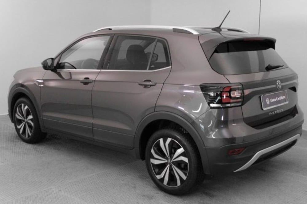 Volkswagen T-Cross usata a Novara (4)