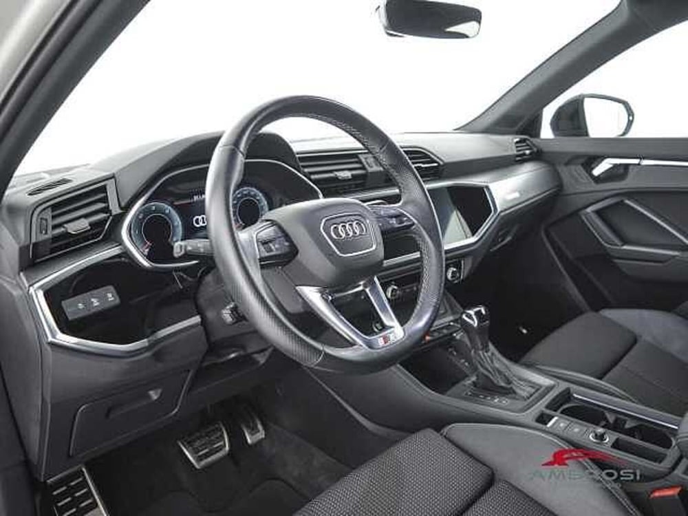 Audi Q3 Sportback usata a Viterbo (8)