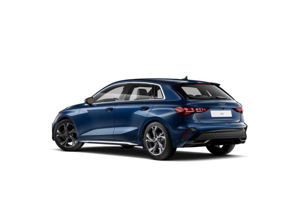 Audi A3 Sportback nuova a Novara (3)