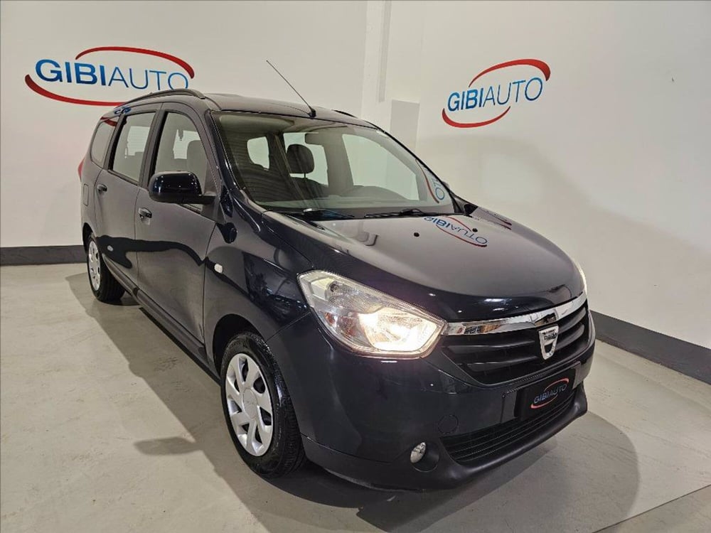 Dacia Lodgy usata a Palermo