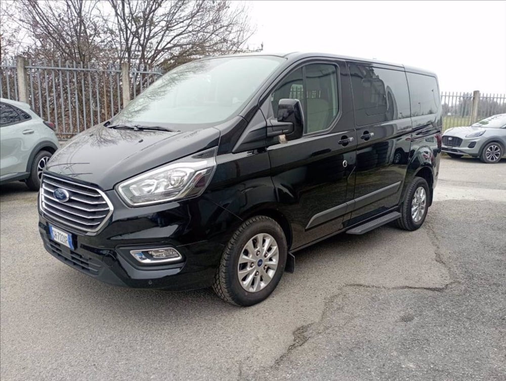 Ford Tourneo Custom usata a Milano (2)