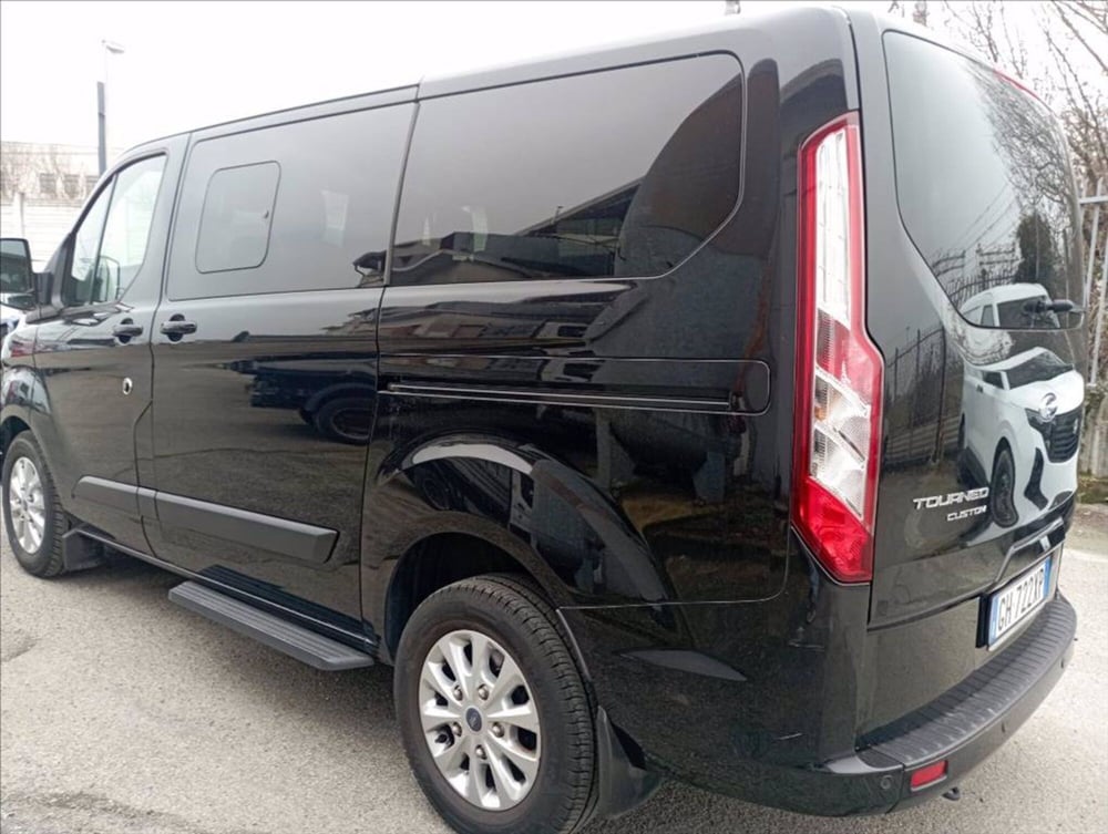 Ford Tourneo Custom usata a Milano (3)