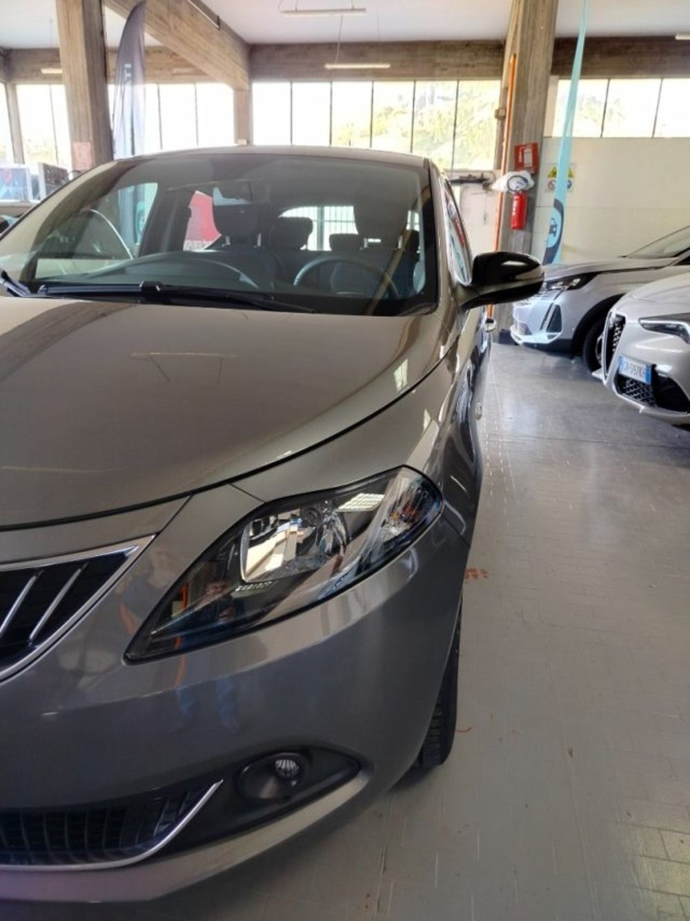 Lancia Ypsilon usata a Forlì-Cesena (15)