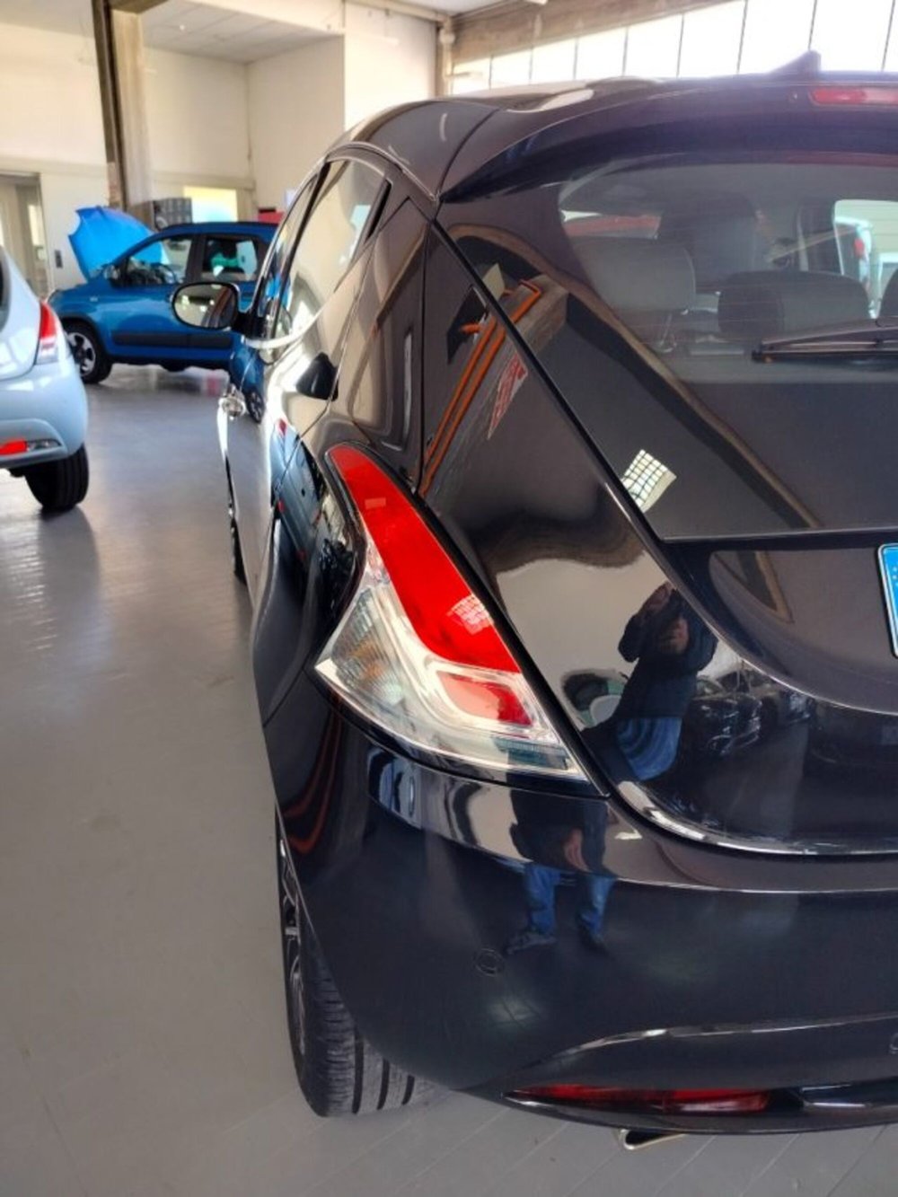 Lancia Ypsilon usata a Forlì-Cesena (14)