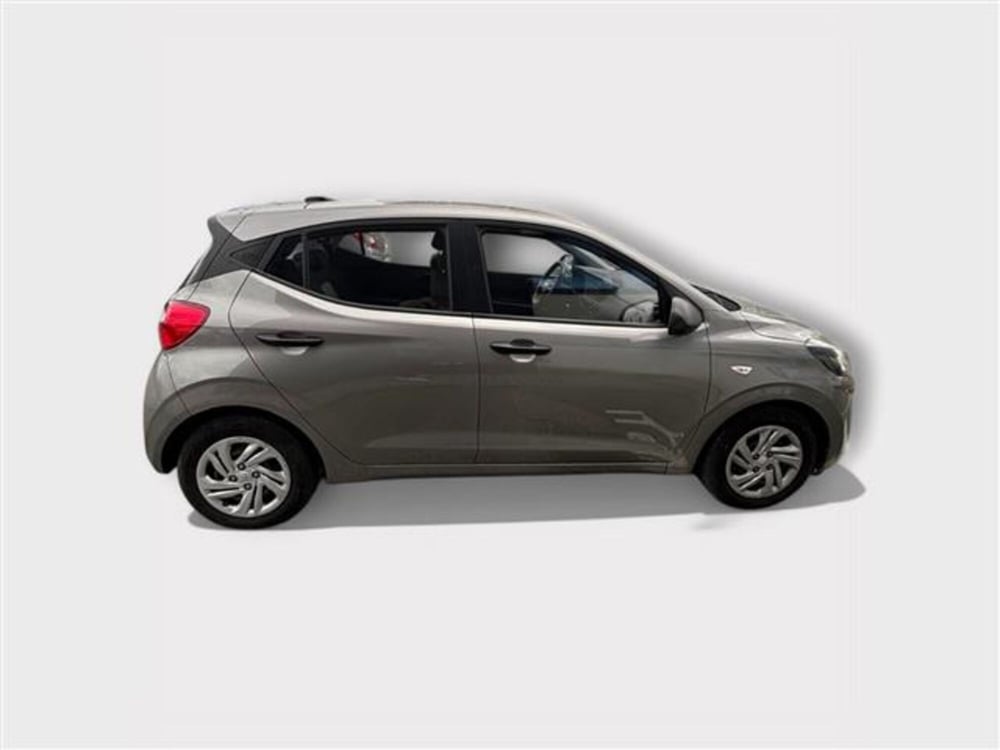 Hyundai i10 usata a Livorno (6)