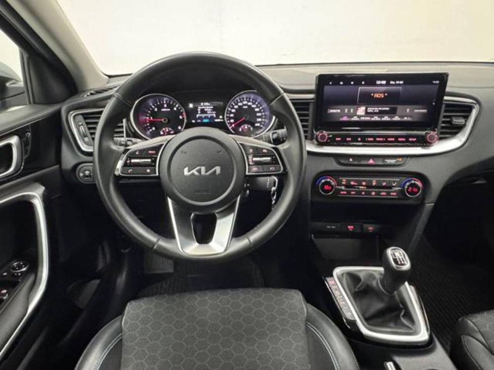 Kia XCeed usata a Como (10)