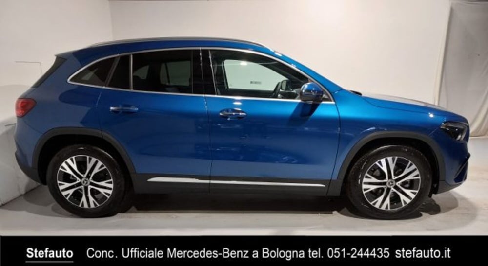 Mercedes-Benz GLA SUV nuova a Bologna (3)