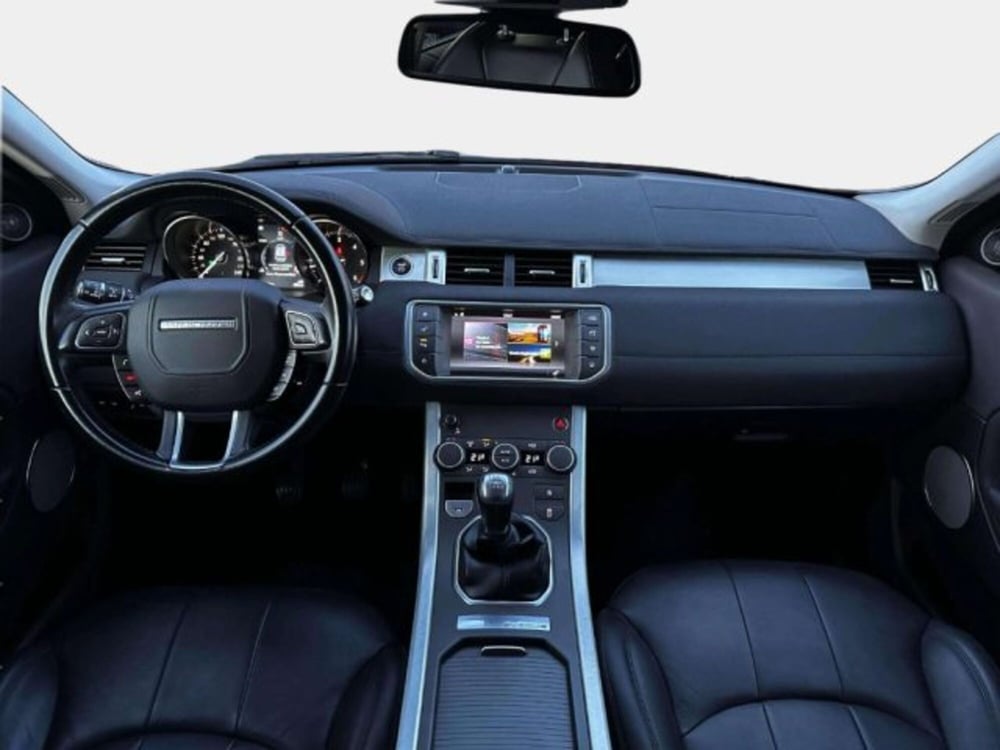 Land Rover Range Rover Evoque nuova a Siena (4)